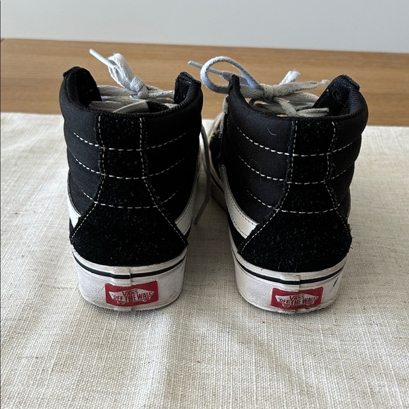 Vans Black and White High-Top Sneakers - Picture 5 of 6